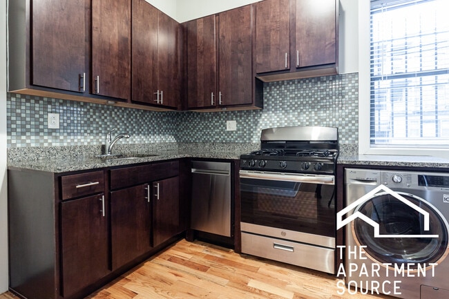 property at 641 W Oakdale Ave