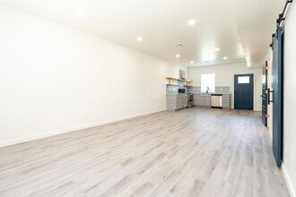 2823 N Oliver St in Wichita, KS - Building Photo - Building Photo