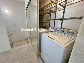 7138 Hawaii Kai Dr in Honolulu, HI - Building Photo - Building Photo