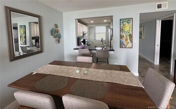 10000 S Ocean Dr, Unit 304 in Jensen Beach, FL - Building Photo - Building Photo