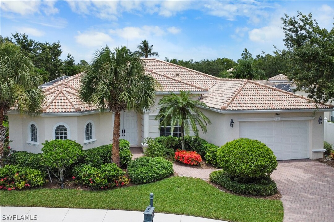 1478 Serenity Cir in Naples, FL - Building Photo