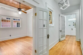 1006 Shelley Ave in Austin, TX - Building Photo - Building Photo