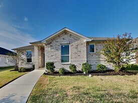 3417 New York Ave in Lancaster, TX - Building Photo