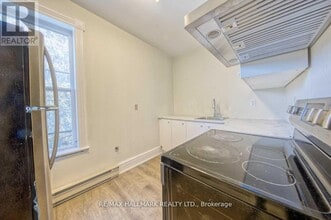 46 Springhurst Ave in Toronto, ON - Building Photo - Building Photo