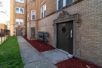 4641-43 W Jackson Blvd in Chicago, IL - Building Photo - Building Photo