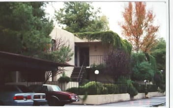 8500 E Indian School Rd in Scottsdale, AZ - Building Photo - Building Photo