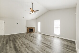 7832 Sarah Ann Dr S in Southaven, MS - Building Photo - Building Photo