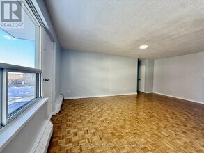 1181 Ellesmere Rd in Toronto, ON - Building Photo - Building Photo