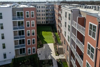 Triton Scotts Addition - Monument in Richmond, VA - Building Photo - Building Photo