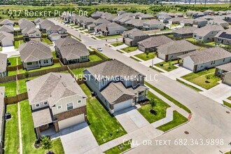 937 Rocket Plane Dr in Fort Worth, TX - Building Photo - Building Photo