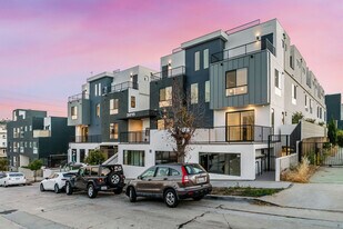 3821 W Avenue 43 in Los Angeles, CA - Building Photo