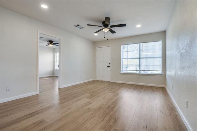 2012 Tennessee Ave in Dallas, TX - Building Photo - Building Photo