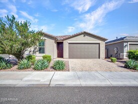 12344 W Citrus Wy in Litchfield Park, AZ - Building Photo