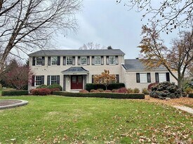 4213 Wentworth Dr in Troy, MI - Building Photo