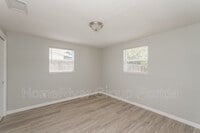 4802 Bonton Dr photo'