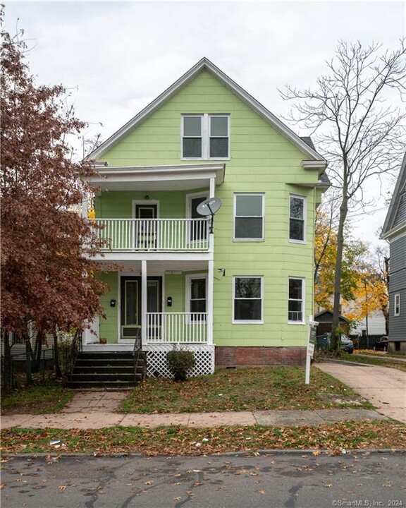 759 George St in New Haven, CT - Building Photo
