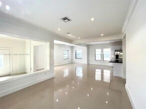625 NE 67th St in Miami, FL - Building Photo - Building Photo