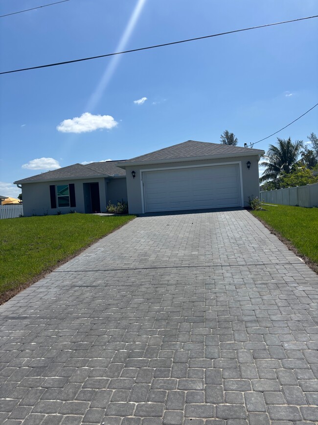 property at 1113 NW 21st Ave
