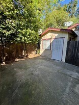 212 W 1st Ave in Chico, CA - Building Photo