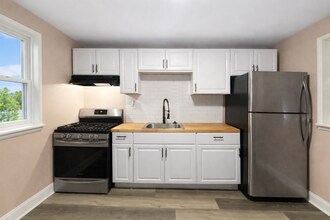 2018 E Lafayette Ave in Baltimore, MD - Building Photo - Building Photo