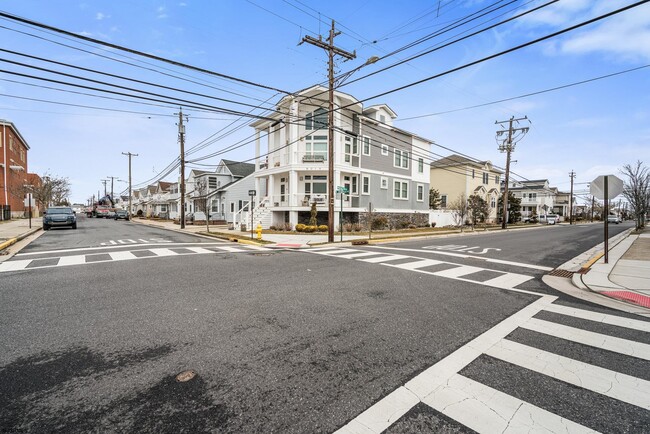 8015 Winchester Ave in Margate City, NJ - Building Photo - Building Photo