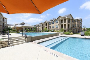 The James on South First in Austin, TX - Building Photo