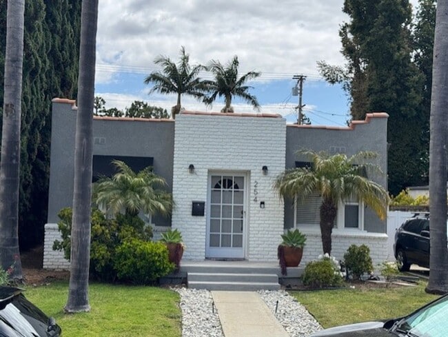 property at 254 Quincy Ave