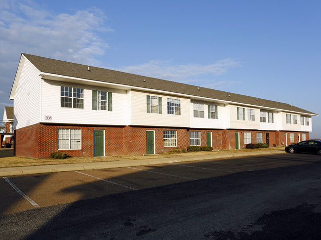 Kirby Road Estates in Robinsonville, MS - Foto de edificio - Building Photo