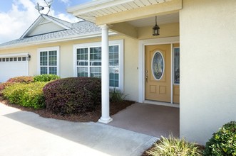 Atrium Villas in St. Marys, GA - Foto de edificio - Building Photo