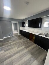 6000 Hosmer Ave in Cleveland, OH - Building Photo - Building Photo