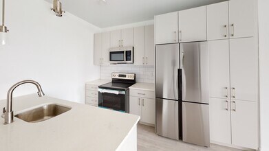 30 North Beacon St, Unit north beacon in Boston, MA - Foto de edificio - Building Photo