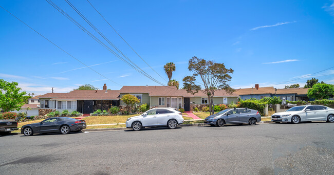 815-819 N Acacia St in Inglewood, CA - Building Photo - Primary Photo