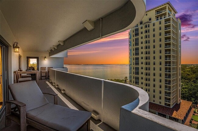 4141 Bayshore Blvd in Tampa, FL - Building Photo - Building Photo
