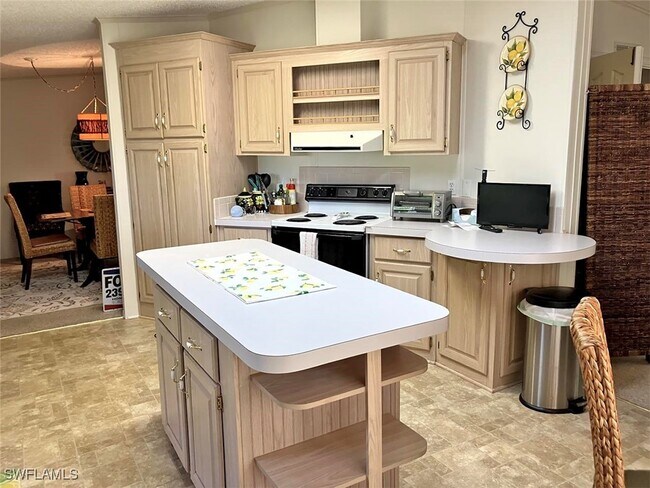 property at 26303 Atlanta Dr