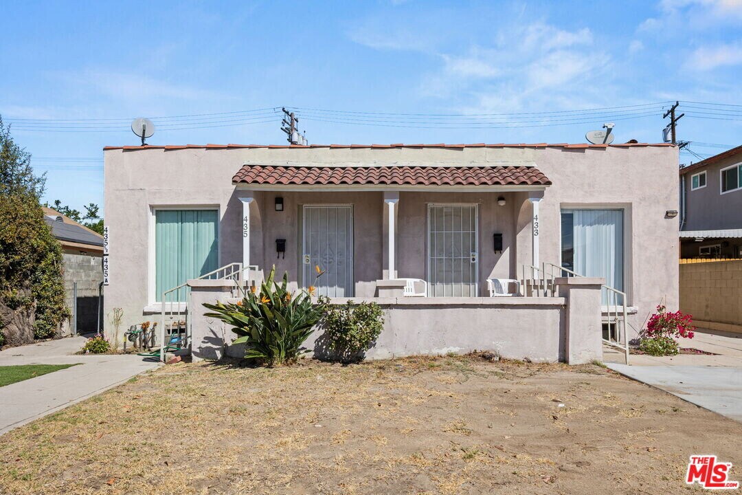 435 1/2 W Elk Ave in Glendale, CA - Building Photo
