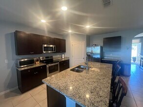 5341 Sandpine Haven Ln in Port Orange, FL - Building Photo - Building Photo