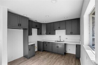 20554 Valerio St in Los Angeles, CA - Building Photo - Building Photo