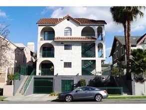 176 S Virgil Ave in Los Angeles, CA - Building Photo - Building Photo