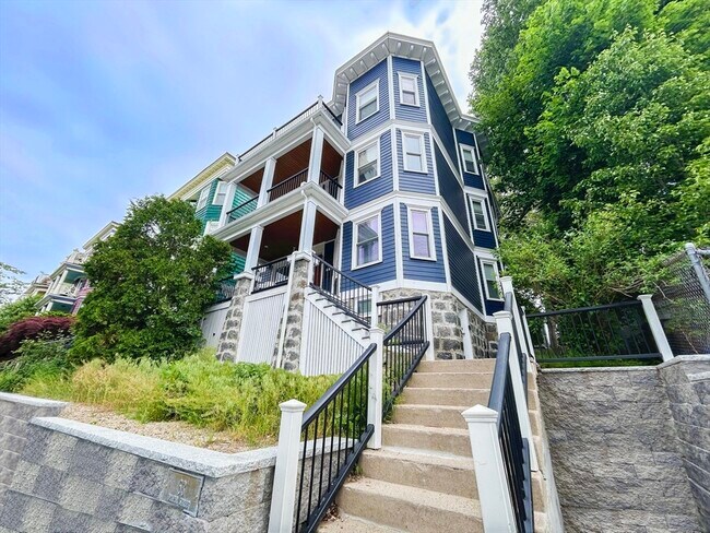 65 Draper St in Boston, MA - Building Photo - Building Photo