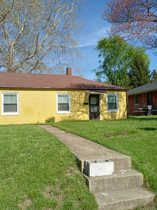 2941 Schofield Ave Rentals in Indianapolis, IN