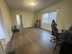 115 5th Ave W, Unit #2 in Alexandria, MN - Building Photo - Building Photo