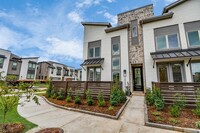 16503 Bristol Steel Ln in Cypress, TX - Foto de edificio - Building Photo