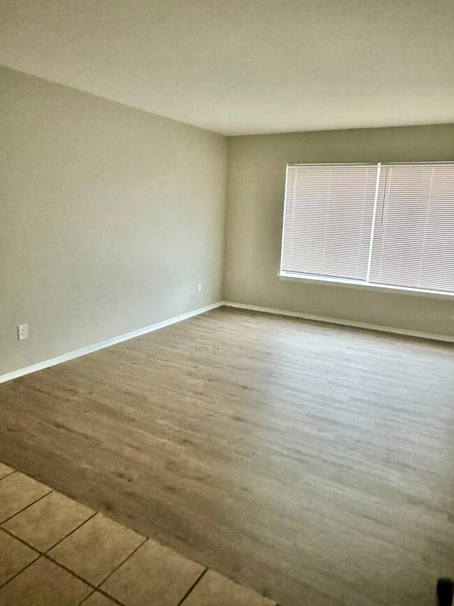 Salem Apartments