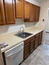 655 Talcottville Rd, Unit 15 in Vernon, CT - Building Photo - Building Photo