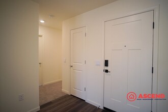8322 Georgetown Dr in Bakersfield, CA - Building Photo - Building Photo
