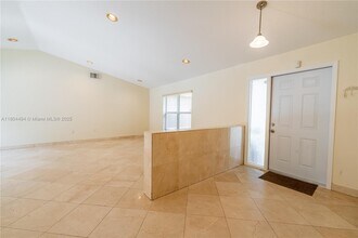 1840 SW 135th Way in Miramar, FL - Building Photo - Building Photo