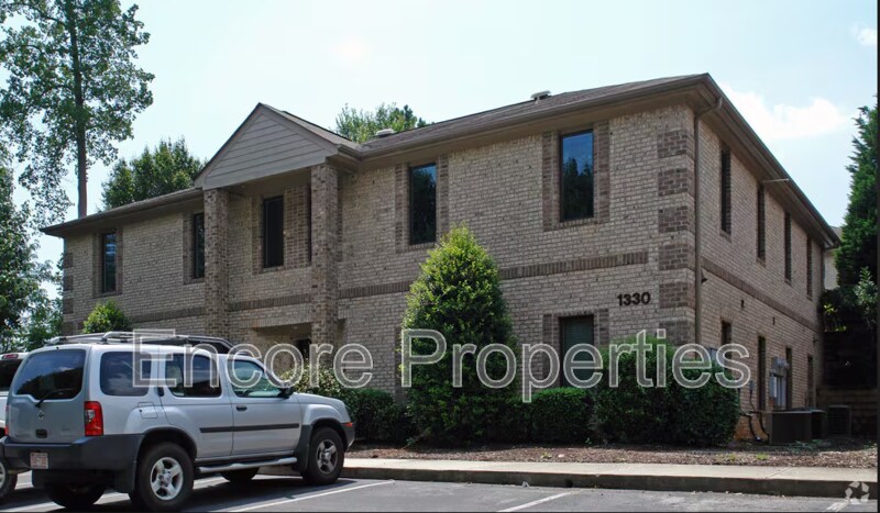 1330 SE Maynard Rd in Cary, NC - Building Photo