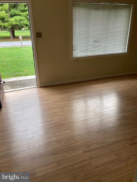 13910 Countryside Dr in Maugansville, MD - Building Photo - Building Photo