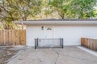 6003 De Moss Dr photo'