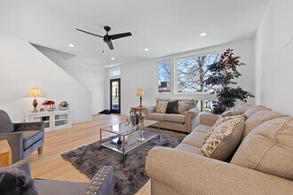 1522 N Leamington Ave in Chicago, IL - Building Photo - Building Photo